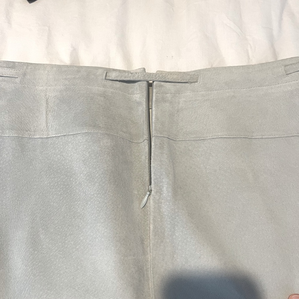 Vintage Abercrombie & Fitch 100% Leather Skirt - Unique Find! - Picture 5 of 6